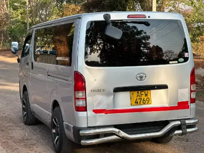 Picture of Toyota Hiace 2017