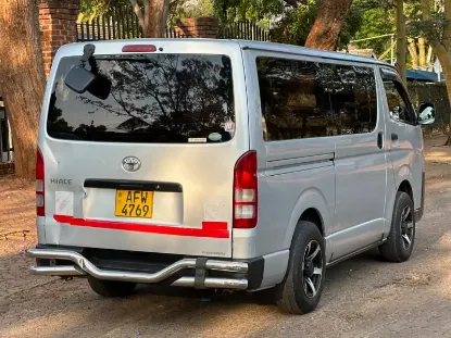 Picture of Toyota Hiace 2017