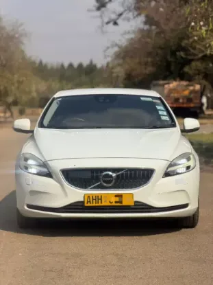 Picture of Volvo V40 2016