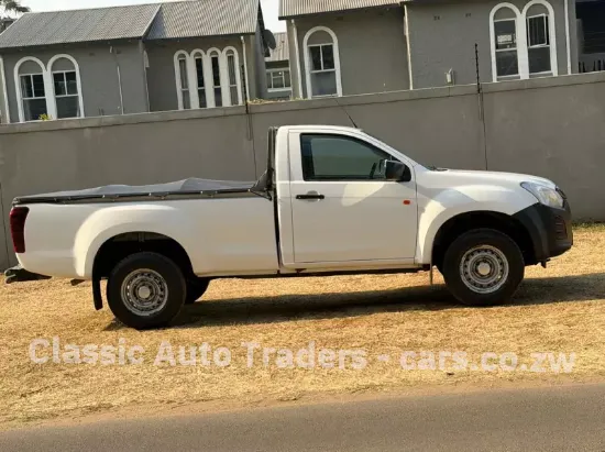 Picture of Isuzu KB250 2018