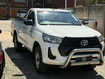 Picture of Toyota Hilux 2021