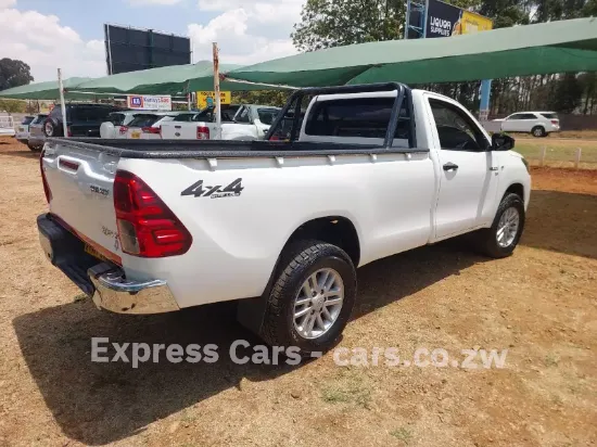 Picture of Toyota Hilux 2022