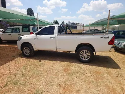Picture of Toyota Hilux 2022