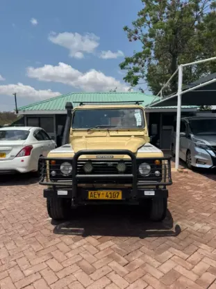 Picture of Land Rover Defender 2001