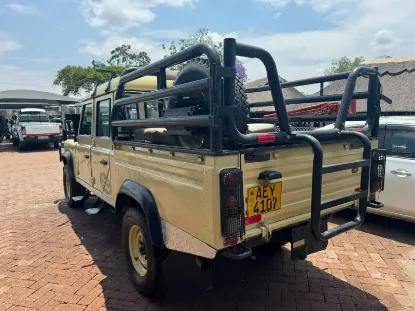 Picture of Land Rover Defender 2001