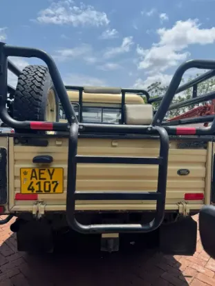 Picture of Land Rover Defender 2001