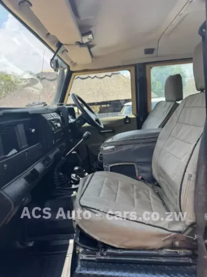 Picture of Land Rover Defender 2001