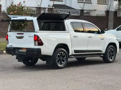 Picture of Toyota Legend 2021