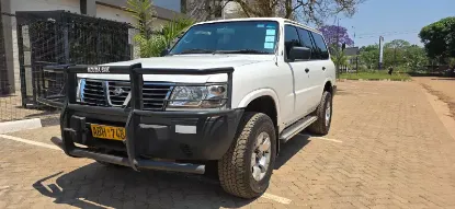 Picture of Nissan Patrol 1998