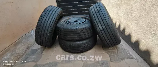 Picture of Brand New Dunlop tyres and rims 185/60 R15