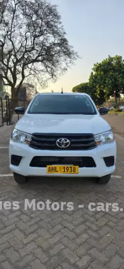 Picture of Toyota Hilux 2017