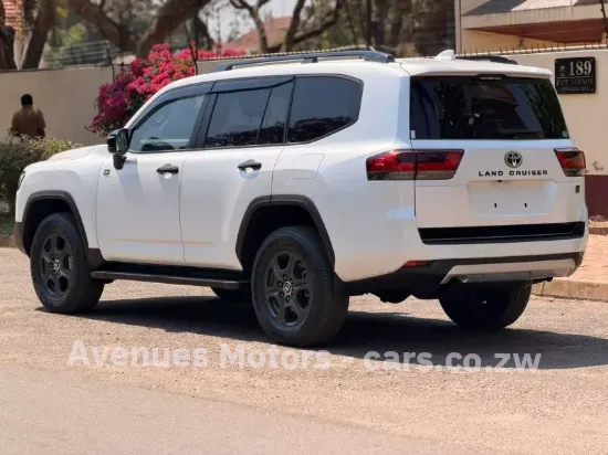 Picture of Toyota Land Cruiser 2025