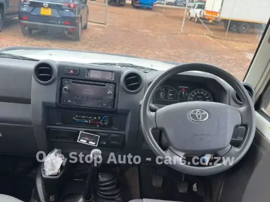 Picture of Toyota Land Cruiser 2022