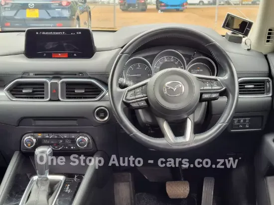 Picture of Mazda CX-5 2017