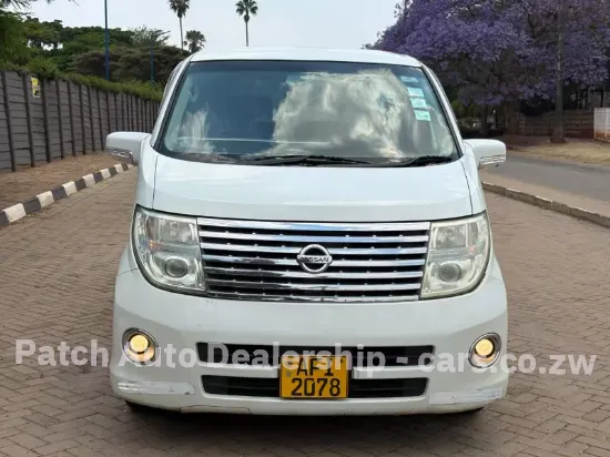 Picture of Nissan Elgrand 2005