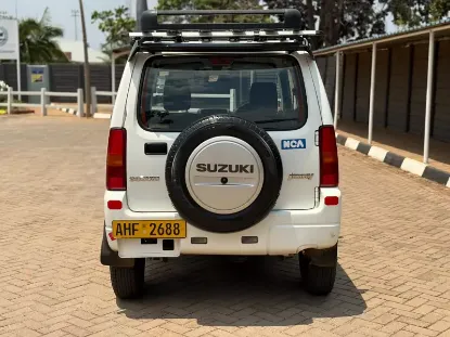 Picture of Suzuki Jimny 2016