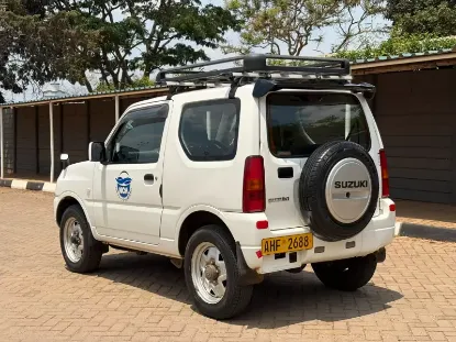 Picture of Suzuki Jimny 2016