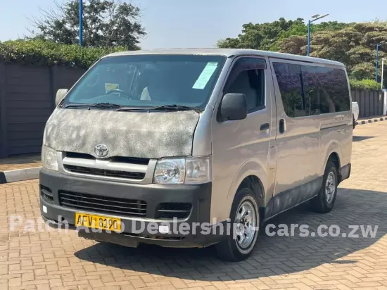 Picture of Toyota Regius 2006