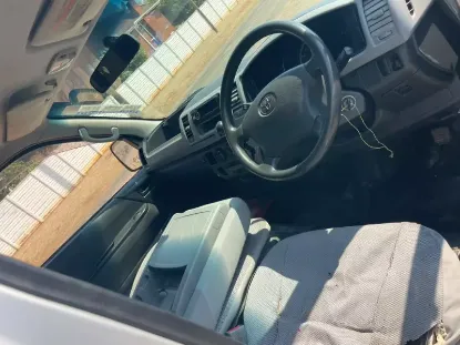 Picture of Toyota Regius 2006