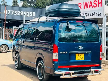 Picture of Toyota Hiace 2015