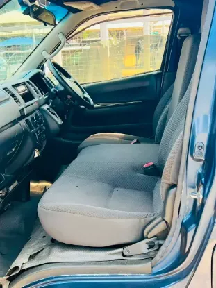 Picture of Toyota Hiace 2015