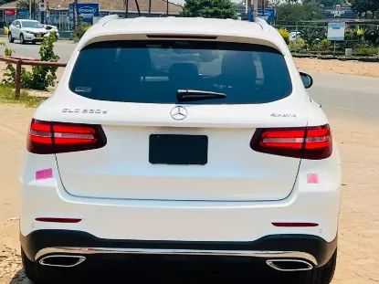 Picture of Mercedes Benz GLC 2018