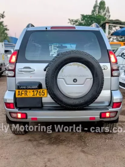 Picture of Toyota Prado 2003