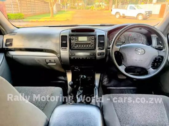 Picture of Toyota Prado 2003