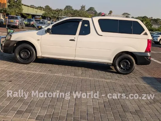 Picture of Nissan NP200 2019