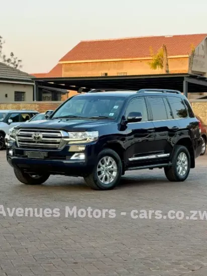 Picture of Toyota Land Cruiser 2018