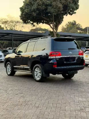 Picture of Toyota Land Cruiser 2018