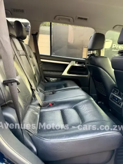 Picture of Toyota Land Cruiser 2018