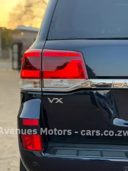 Picture of Toyota Land Cruiser 2018