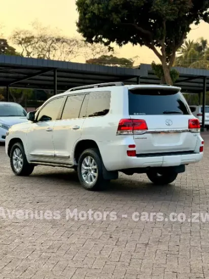 Picture of Toyota Land Cruiser 2018