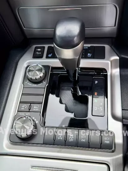 Picture of Toyota Land Cruiser 2018
