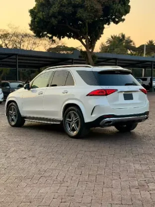 Picture of Mercedes Benz GLE 2022
