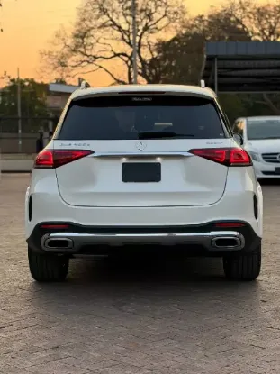 Picture of Mercedes Benz GLE 2022