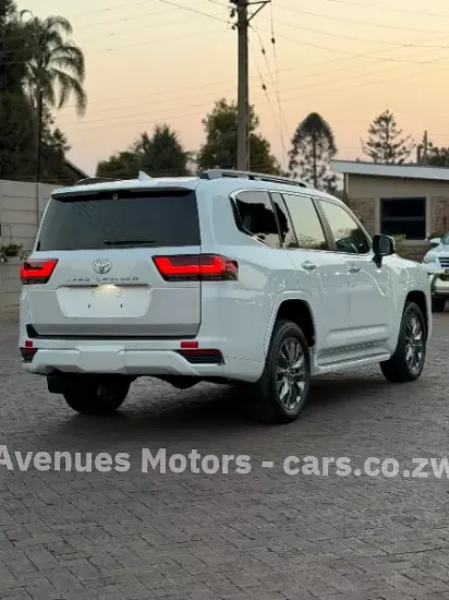 Picture of Toyota Land Cruiser 2024