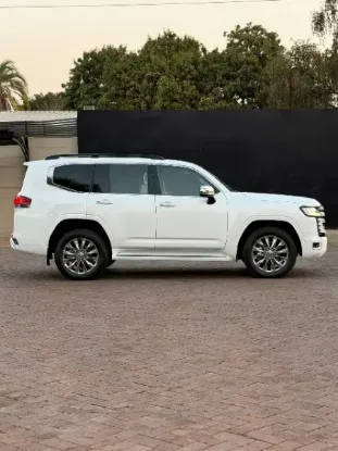 Picture of Toyota Land Cruiser 2024