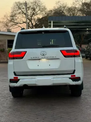 Picture of Toyota Land Cruiser 2024