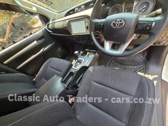 Picture of Toyota Hilux 2022