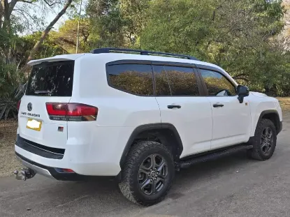 Picture of Toyota Land Cruiser 2023