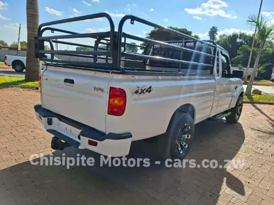 Picture of Mahindra S4 SC 2022