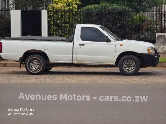 Picture of Nissan NP300 2011