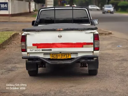 Picture of Nissan NP300 2011