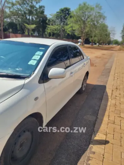 Picture of Toyota Axio 2009
