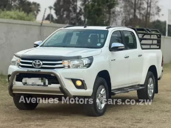 Picture of Toyota Hilux 2017