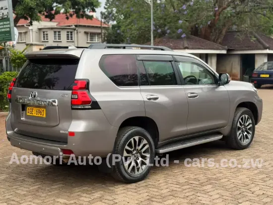 Picture of Toyota Prado 2023