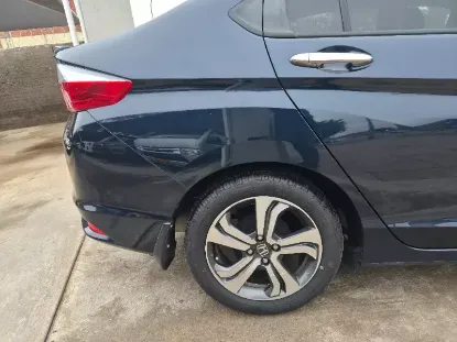 Picture of Honda Grace 2017