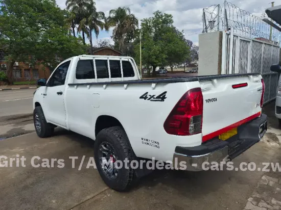 Picture of Toyota Hilux 2022